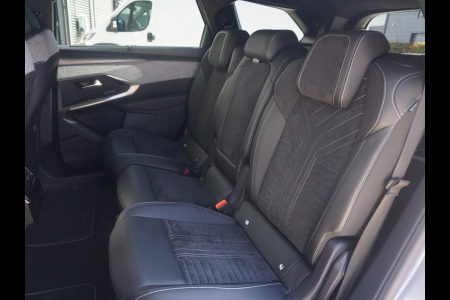 Peugeot E-5008 GT Avantage 73 kWh Peugeot E-5008 GT Avantage 73 kWh