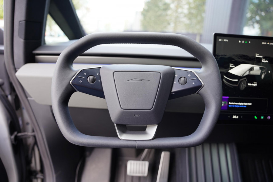 Tesla Cybertruck AWD 100 kWh Foundation Series EXPORT PRICE
