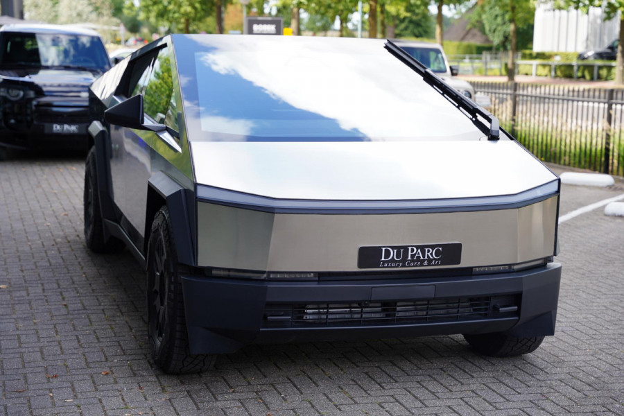 Tesla Cybertruck AWD 100 kWh Foundation Series EXPORT PRICE