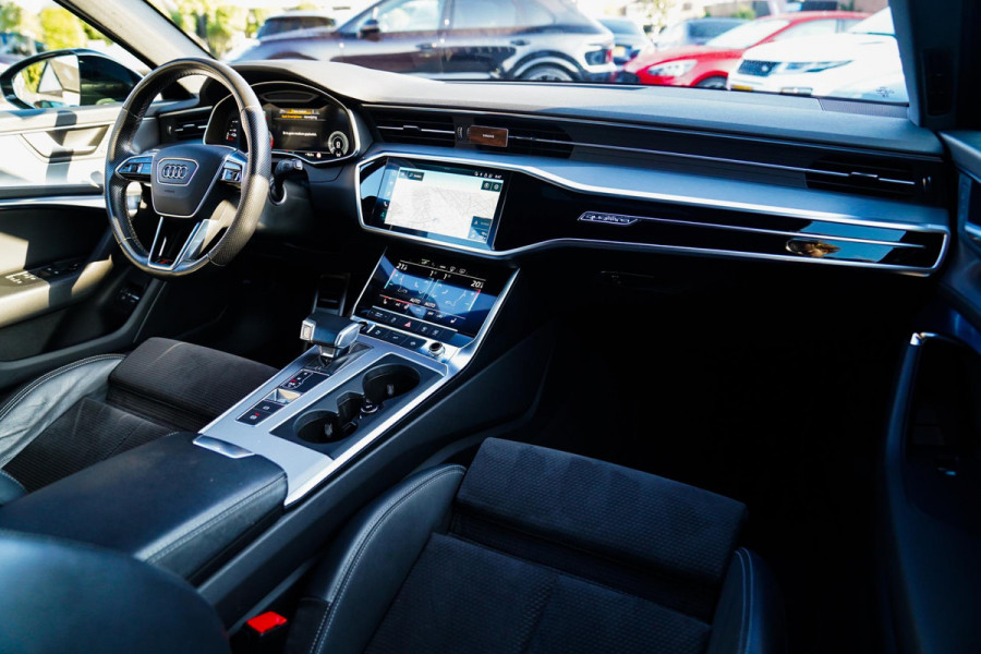 Audi A6 Avant 55 TFSI e quattro Competition | Panorama | S6 Look | 360 Camera | Elek. Trekhaak | Black Optic | 21 inch | MAXTON |