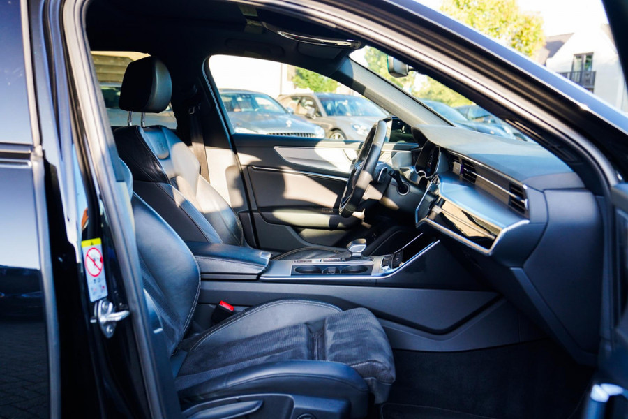 Audi A6 Avant 55 TFSI e quattro Competition | Panorama | S6 Look | 360 Camera | Elek. Trekhaak | Black Optic | 21 inch | MAXTON |