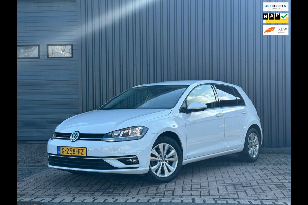 Volkswagen Golf 1.0 TSI Highline