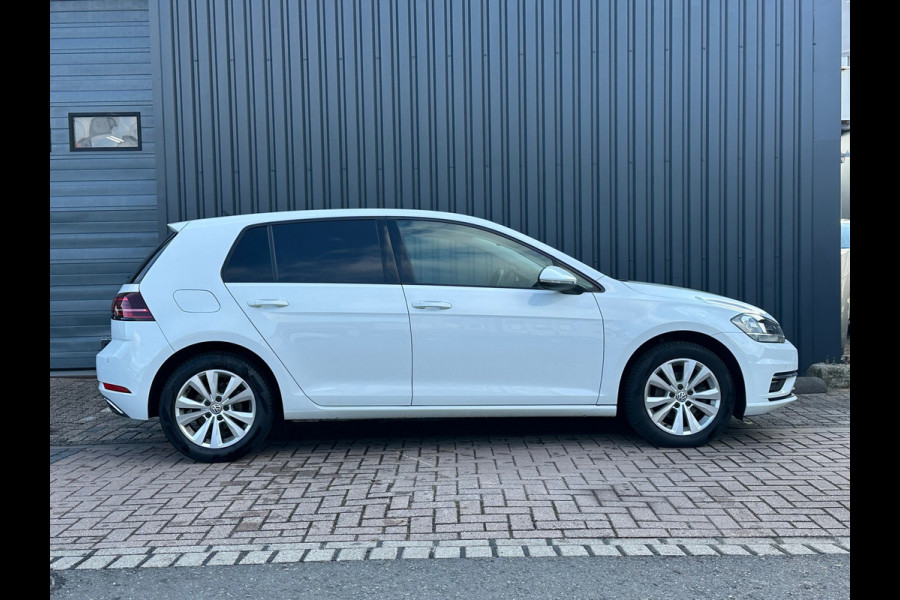 Volkswagen Golf 1.0 TSI Highline