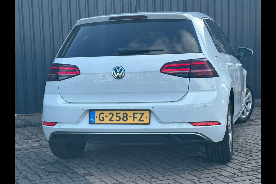 Volkswagen Golf 1.0 TSI Highline