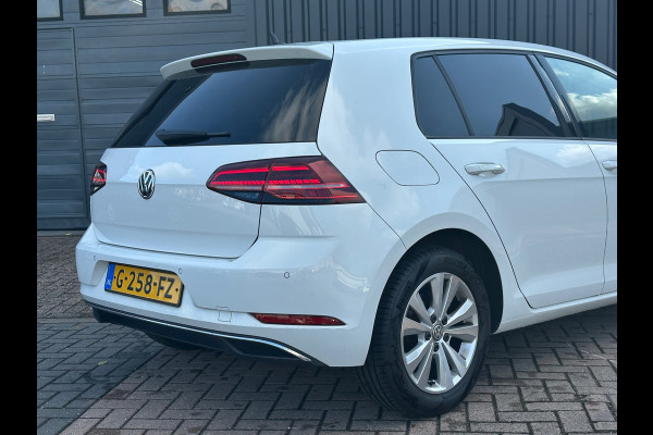 Volkswagen Golf 1.0 TSI Highline