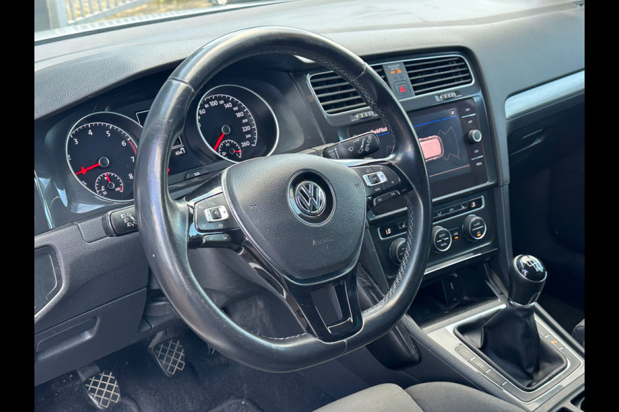 Volkswagen Golf 1.0 TSI Highline