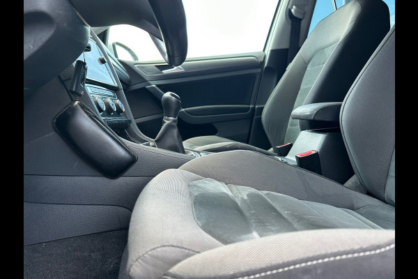 Volkswagen Golf 1.0 TSI Highline