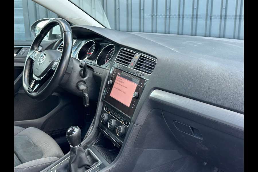 Volkswagen Golf 1.0 TSI Highline