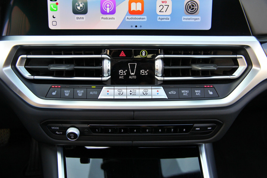 BMW 3-serie 330e High Executive | Pano | Individual | ACC | Head-up | 360