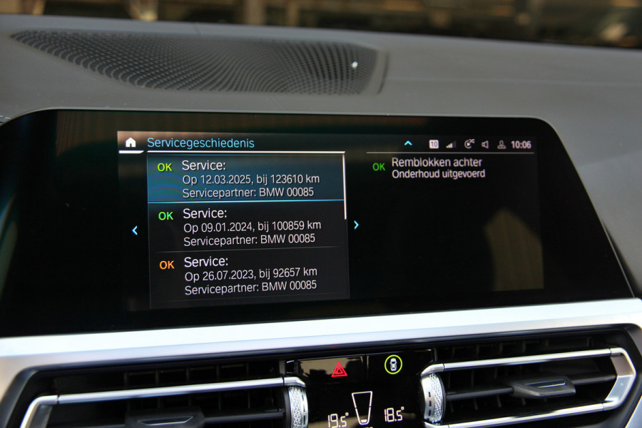BMW 3-serie 330e High Executive | Pano | Individual | ACC | Head-up | 360