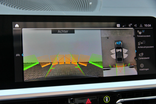 BMW 3-serie 330e High Executive | Pano | Individual | ACC | Head-up | 360