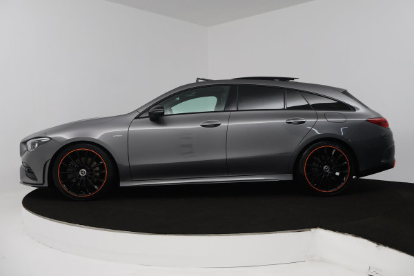 Mercedes-Benz CLA-Klasse Shooting Brake 200 Premium Plus (PANORAMADAK, EDITION, STOELVERWARMING, SFEERVERLICHTING, ELEKTR STOELEN)