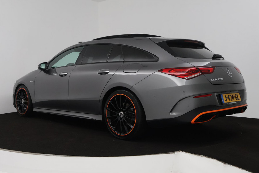 Mercedes-Benz CLA-Klasse Shooting Brake 200 Premium Plus (PANORAMADAK, EDITION, STOELVERWARMING, SFEERVERLICHTING, ELEKTR STOELEN)