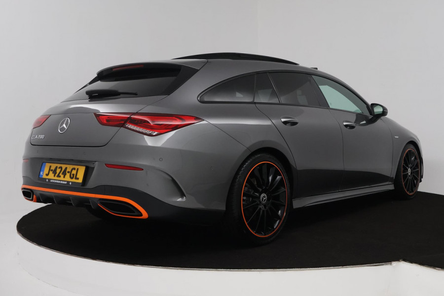 Mercedes-Benz CLA-Klasse Shooting Brake 200 Premium Plus (PANORAMADAK, EDITION, STOELVERWARMING, SFEERVERLICHTING, ELEKTR STOELEN)