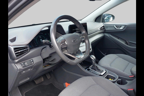 Hyundai IONIQ 1.6 GDi Comfort - Plus Automaat | afn. Trekhaak | Navigatie