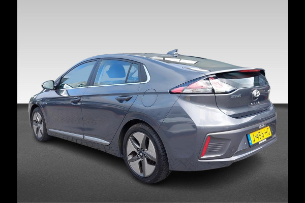 Hyundai IONIQ 1.6 GDi Comfort - Plus Automaat | afn. Trekhaak | Navigatie