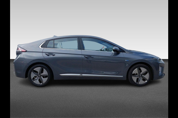 Hyundai IONIQ 1.6 GDi Comfort - Plus Automaat | afn. Trekhaak | Navigatie