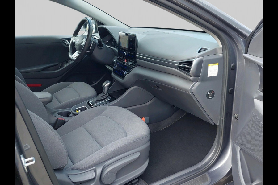 Hyundai IONIQ 1.6 GDi Comfort - Plus Automaat | afn. Trekhaak | Navigatie