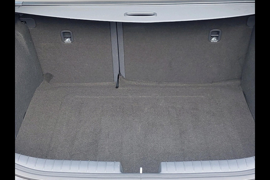 Hyundai IONIQ 1.6 GDi Comfort - Plus Automaat | afn. Trekhaak | Navigatie