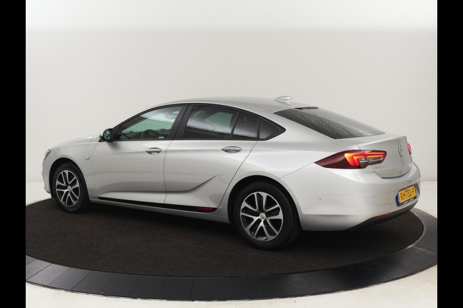 Opel Insignia Grand Sport 1.5 Turbo EcoTec Online Edition | Camera | Carplay | Navigatie | Cruise Control | LED | Airco | PDC | LMV 17 inch