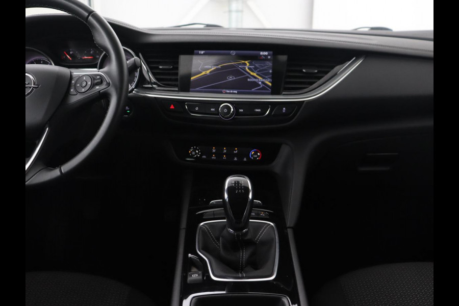Opel Insignia Grand Sport 1.5 Turbo EcoTec Online Edition | Camera | Carplay | Navigatie | Cruise Control | LED | Airco | PDC | LMV 17 inch