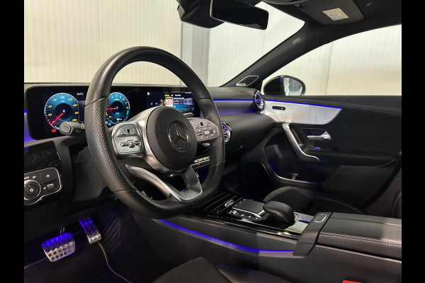 Mercedes-Benz A-Klasse 250 e Premium Plus | AMG/NIGHT | EDITION | FULL OPTIONS