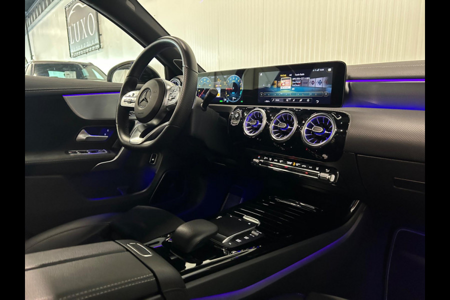 Mercedes-Benz A-Klasse 250 e Premium Plus | AMG/NIGHT | EDITION | FULL OPTIONS