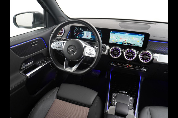 Mercedes-Benz EQB 350 4MATIC Luxury Line 67 kWh Achteruitrijcamera | Sfeerverlichting | Stoelverwarming | Full LED | Rijklaar geleverd met onderhoud en 12 mnd BOVAG garantie Mercedes-Benz EQB 350 4MATIC Luxury Line 67 kWh Achteruitrijcamera | Sfeerverlichting | Stoelverwarming | Full LED | Rijklaar geleverd met onderhoud en 12 mnd BOVAG garantie