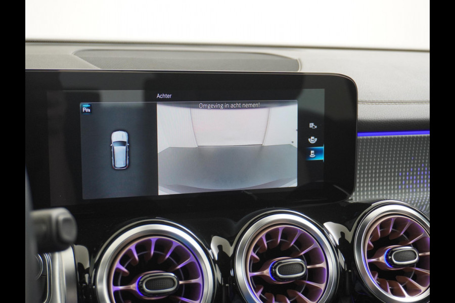 Mercedes-Benz EQB 350 4MATIC Luxury Line 67 kWh Achteruitrijcamera | Sfeerverlichting | Stoelverwarming | Full LED | Rijklaar geleverd met onderhoud en 12 mnd BOVAG garantie Mercedes-Benz EQB 350 4MATIC Luxury Line 67 kWh Achteruitrijcamera | Sfeerverlichting | Stoelverwarming | Full LED | Rijklaar geleverd met onderhoud en 12 mnd BOVAG garantie