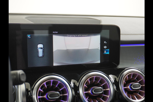 Mercedes-Benz EQB 350 4MATIC Luxury Line 67 kWh Achteruitrijcamera | Sfeerverlichting | Stoelverwarming | Full LED | Rijklaar geleverd met onderhoud en 12 mnd BOVAG garantie Mercedes-Benz EQB 350 4MATIC Luxury Line 67 kWh Achteruitrijcamera | Sfeerverlichting | Stoelverwarming | Full LED | Rijklaar geleverd met onderhoud en 12 mnd BOVAG garantie