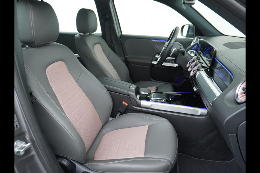 Mercedes-Benz EQB 350 4MATIC Luxury Line 67 kWh Achteruitrijcamera | Sfeerverlichting | Stoelverwarming | Full LED | Rijklaar geleverd met onderhoud en 12 mnd BOVAG garantie Mercedes-Benz EQB 350 4MATIC Luxury Line 67 kWh Achteruitrijcamera | Sfeerverlichting | Stoelverwarming | Full LED | Rijklaar geleverd met onderhoud en 12 mnd BOVAG garantie