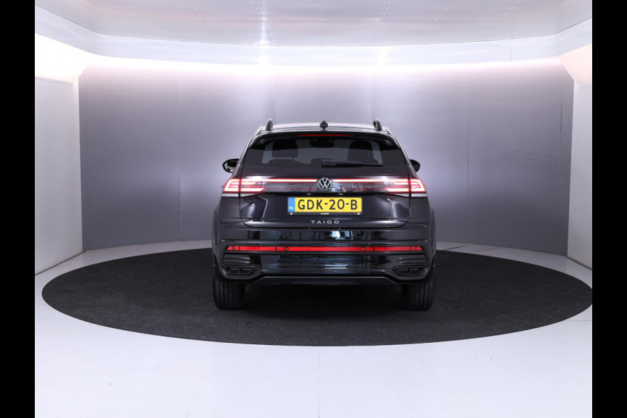 Volkswagen Taigo 1.0 TSI R-Line 115 Pk Private lease vanaf €529,- pm | DSG (Automaat) | Verlengde garantie | 18" LM velgen "Blackstyle pakket | Navigatie via app |