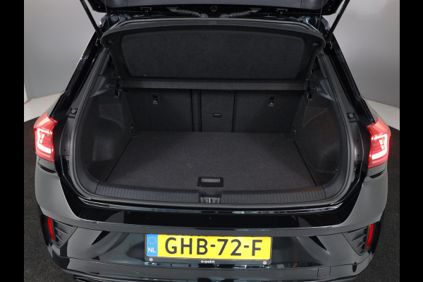 Volkswagen T-Roc 1.5 TSI R-Line 150 PK DSG (Automaat) | Verlengde garantie | Black Style | Panorama dak | LED Matrix koplampen | Adaptieve cruise |