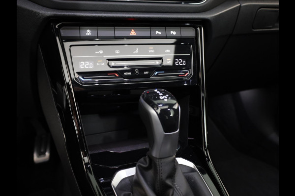 Volkswagen T-Roc 1.5 TSI R-Line 150 PK DSG (Automaat) | Verlengde garantie | Black Style | Panorama dak | LED Matrix koplampen | Adaptieve cruise |