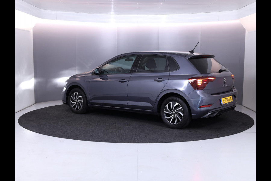Volkswagen Polo 1.0 TSI Life 95 pk Automaat (DSG) | Verlengde garantie | Navigatie | Parkeersensoren | Achteruitrijcamera | Adaptieve cruise control | Stoelverwarming |