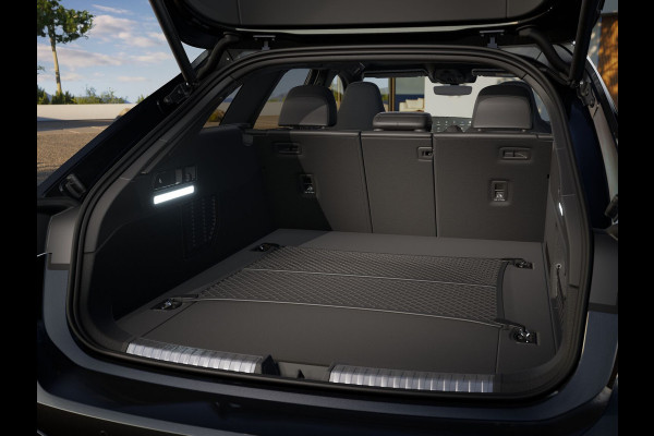 Audi A6 Avant 2.0 e-Hybrid Plug-In Quattro S Edition Competition 367 PK, *WORDT VERWACHT* Luchtvering, Trekhaak, Panoramadak