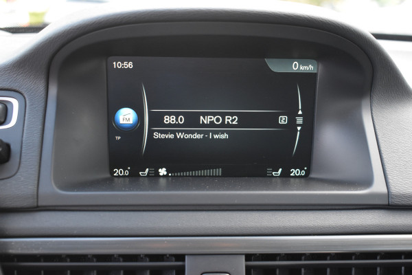 Volvo V70 D3 150PK Automaat Polar ACC | Xenon | Trekhaak | Leder | Standkachel | Stoelverwarming