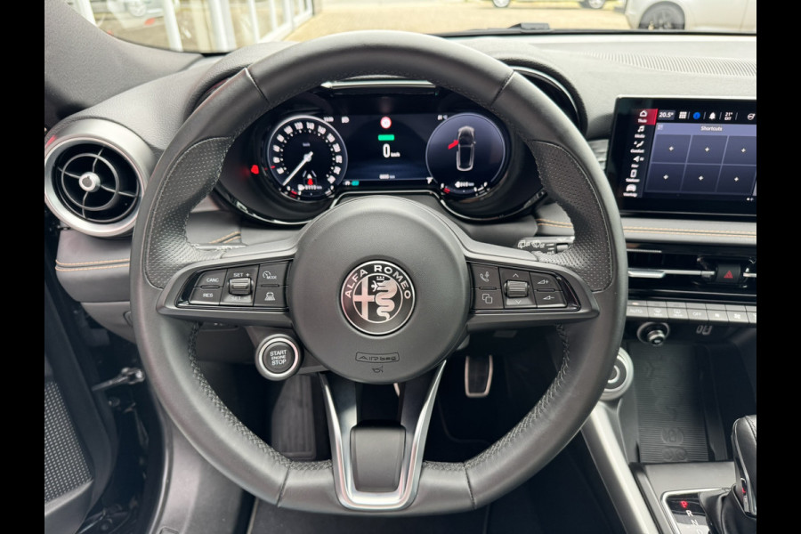 Alfa Romeo Tonale 1.3T PHEV Sprint | Carplay-Android | Camera | Keyless Entree