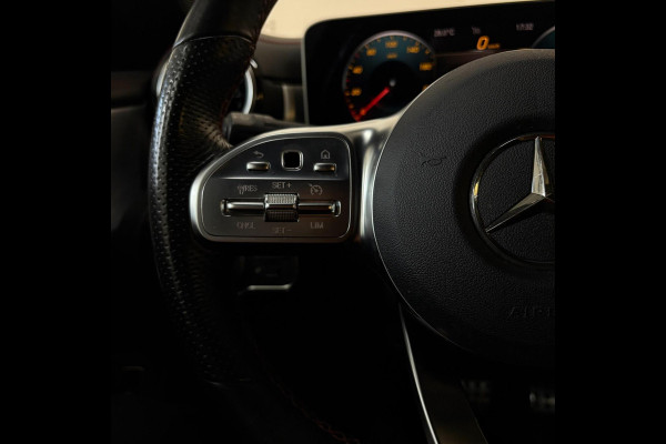 Mercedes-Benz CLA-Klasse 200 Advantage AMG-pakket Camera/Sfeer