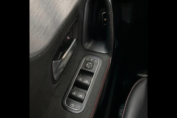 Mercedes-Benz CLA-Klasse 200 Advantage AMG-pakket Camera/Sfeer