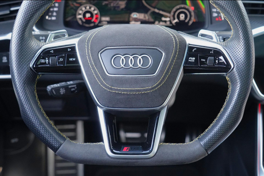 Audi RS6 Avant TFSI quattro / ABT uitlaat / RS dynamic pack / Vierwielsturing / 23 Inch LMV / Incl. BTW / Luchtvering / Pano / B&O Audi RS6 Avant TFSI quattro / ABT uitlaat / RS dynamic pack / Vierwielsturing / 23 Inch LMV / Incl. BTW / Luchtvering / Pano / B&O