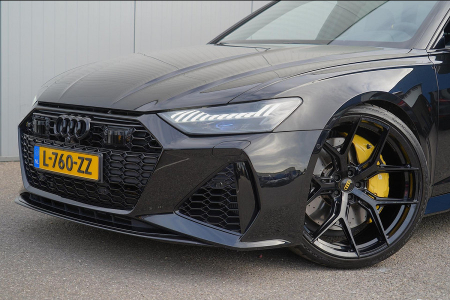 Audi RS6 Avant TFSI quattro / ABT uitlaat / RS dynamic pack / Vierwielsturing / 23 Inch LMV / Incl. BTW / Luchtvering / Pano / B&O Audi RS6 Avant TFSI quattro / ABT uitlaat / RS dynamic pack / Vierwielsturing / 23 Inch LMV / Incl. BTW / Luchtvering / Pano / B&O