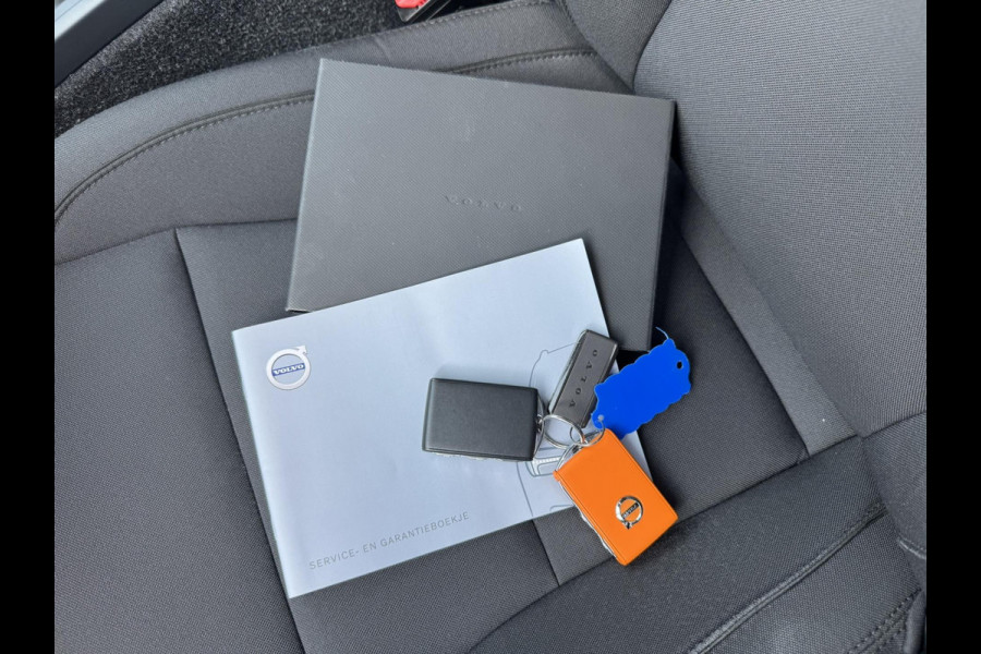 Volvo XC40 1.5 T3 Business Pro 1e Eig. Clima Navigatie Adaptive cruise Carplay Elektrisch klep