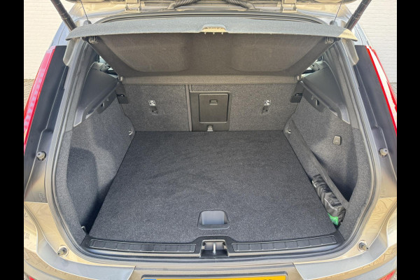 Volvo XC40 1.5 T3 Business Pro 1e Eig. Clima Navigatie Adaptive cruise Carplay Elektrisch klep