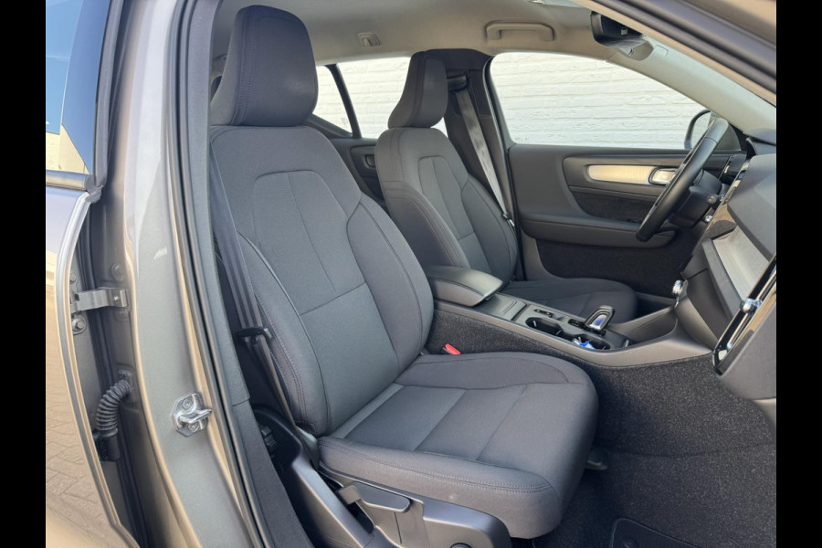 Volvo XC40 1.5 T3 Business Pro 1e Eig. Clima Navigatie Adaptive cruise Carplay Elektrisch klep