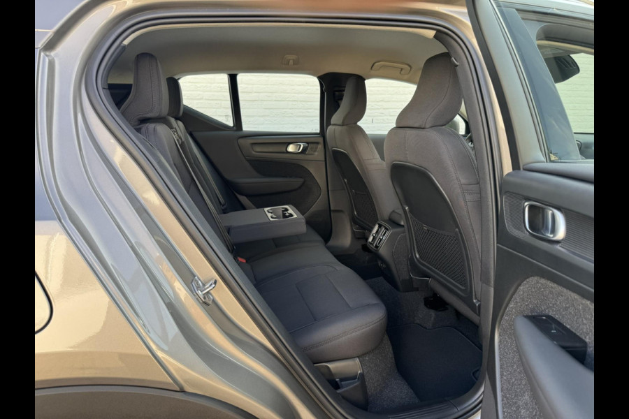 Volvo XC40 1.5 T3 Business Pro 1e Eig. Clima Navigatie Adaptive cruise Carplay Elektrisch klep