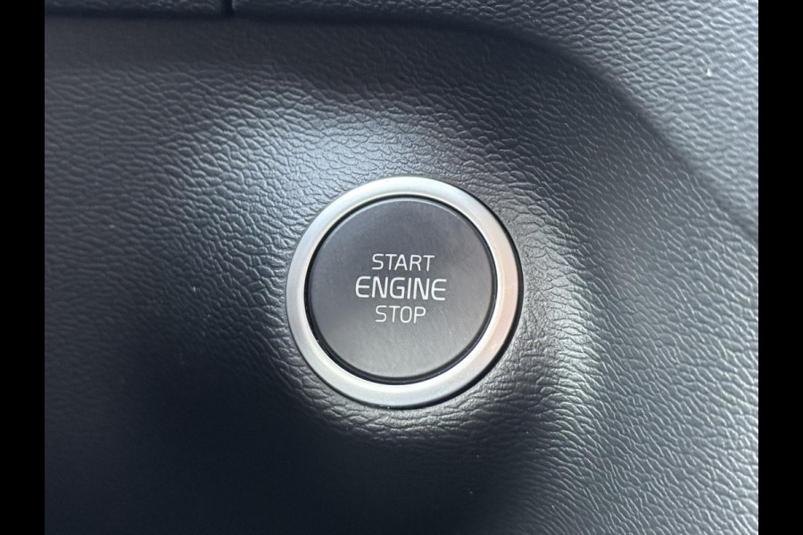 Volvo XC40 1.5 T3 Business Pro 1e Eig. Clima Navigatie Adaptive cruise Carplay Elektrisch klep