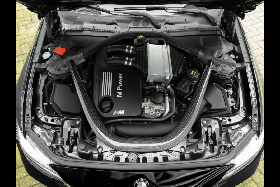 BMW 2 Serie Coupé M2 Competition - Manual - Dak - M-Sport Remmen - M-Driver Pack - M-Zetels