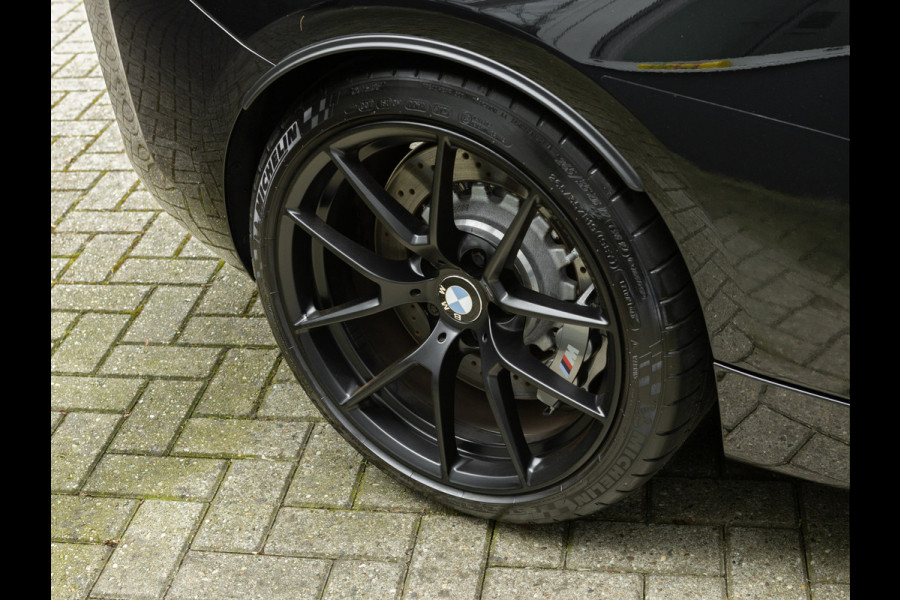 BMW 2 Serie Coupé M2 Competition - Manual - Dak - M-Sport Remmen - M-Driver Pack - M-Zetels