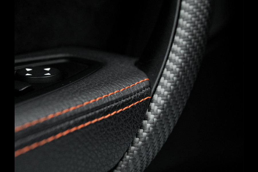 BMW 2 Serie Coupé M2 Competition - Manual - Dak - M-Sport Remmen - M-Driver Pack - M-Zetels